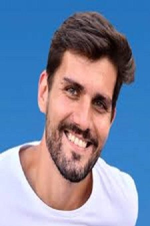 Photo of Sergio Barreto from the Latest Netflix gallery