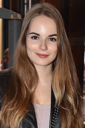 Sasha Spilberg photo