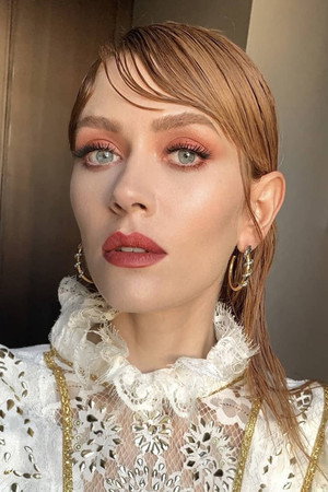 Hazal Türesan photo