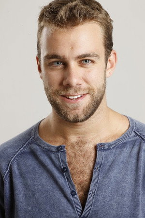 Carlos Serrano photo