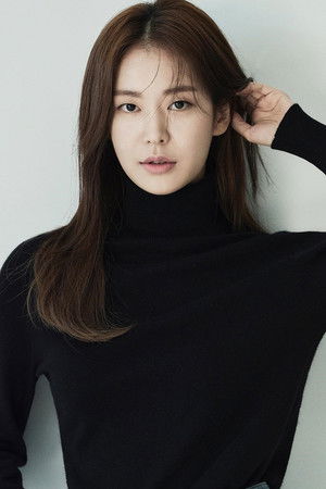 Jung Yoo-jin photo