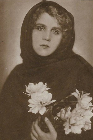 Photo of Magda Sonja from the Latest Netflix gallery