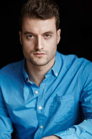 Photo of Frank Marrs from the Latest Netflix gallery