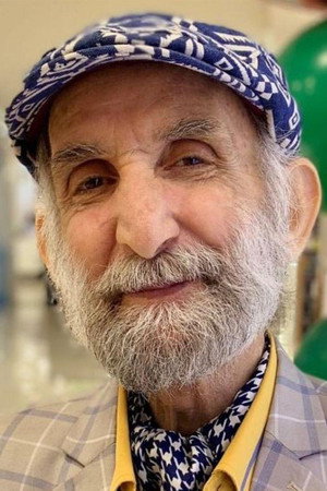 Photo of Esmaeil Khalaj from the Latest Netflix gallery