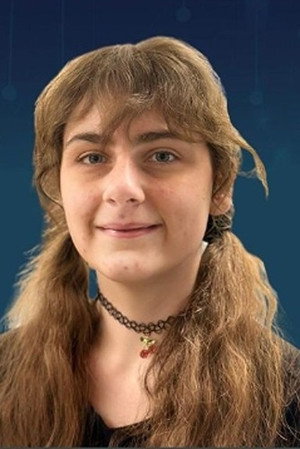 Photo of Lyra Blobaum from the Latest Netflix gallery