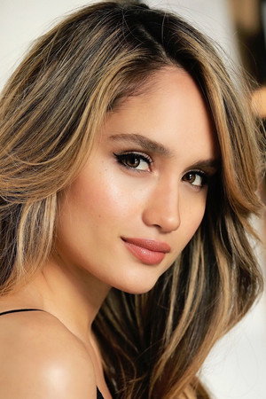 Cinta Laura Kiehl photo