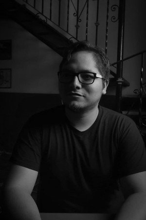 Photo of Samuel Hernández from the Latest Netflix gallery