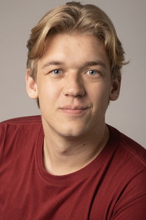 Photo of Pedro Zurawski from the Latest Netflix gallery