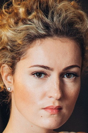 Photo of Renata Piotrovski from the Latest Netflix gallery