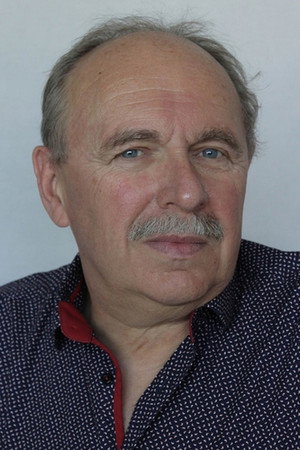 Photo of Jean-Pierre Pivolot from the Latest Netflix gallery