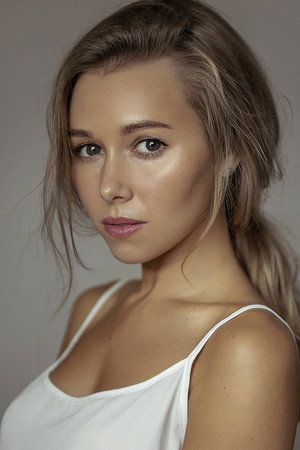 Photo of Sarah Alexandra Marks from the Latest Netflix gallery