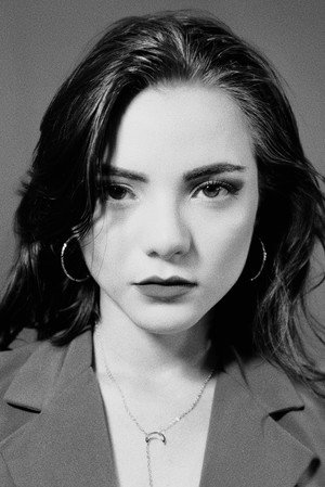 Photo of Emily Mazariegos from the Latest Netflix gallery