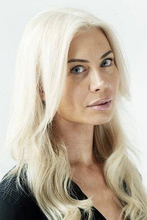 Photo of Katherine Diez from the Latest Netflix gallery