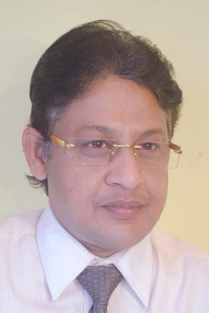 Subrata Guha Roy photo
