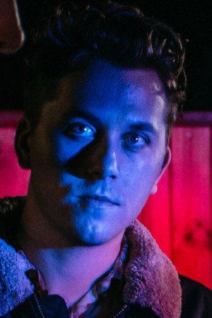 Photo of Charlie Steeds from the Latest Netflix gallery