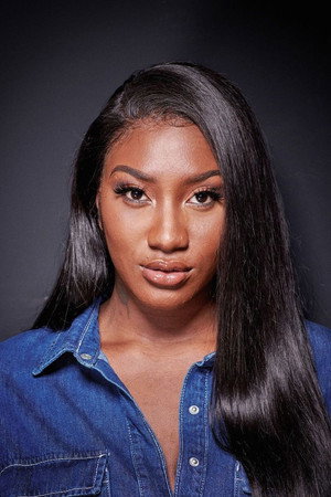 Photo of Aya Nakamura from the Latest Netflix gallery