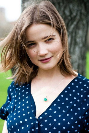 Mariya Poezzhaeva photo