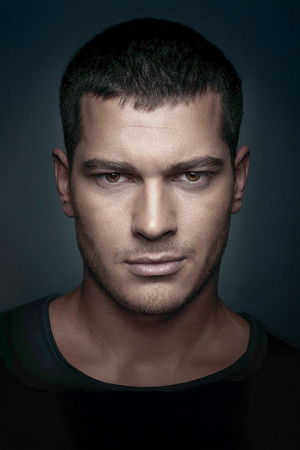 Çağatay Ulusoy photo