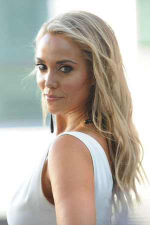 Elizabeth Berkley photo