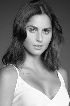 Photo of Scarlet Dergal from the Latest Netflix gallery