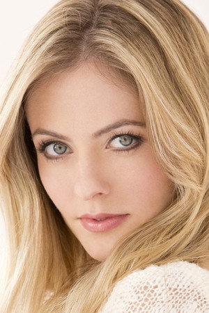 Photo of Amanda Hall from the Latest Netflix gallery