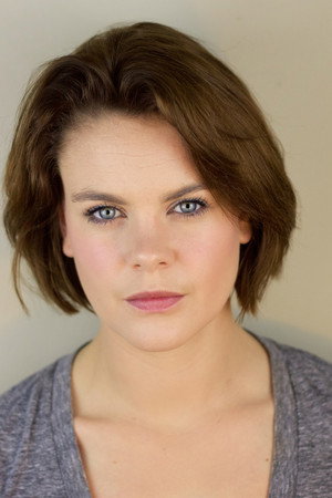 Photo of Molly Hanson from the Latest Netflix gallery