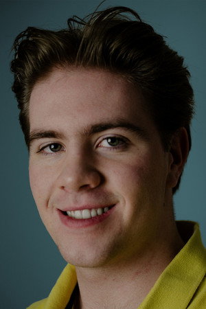 Photo of Ben Crowe from the Latest Netflix gallery