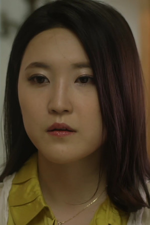 Photo of Kim Jeong-ah from the Latest Netflix gallery