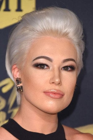 Photo of Ashlee Hewitt from the Latest Netflix gallery