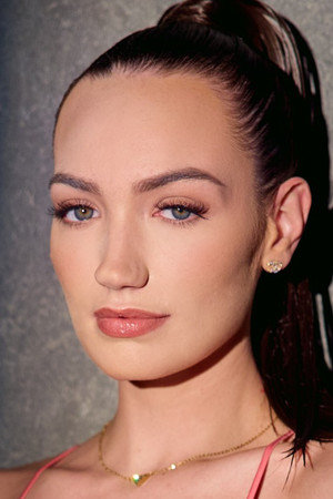 Photo of Mia Molotov from the Latest Netflix gallery