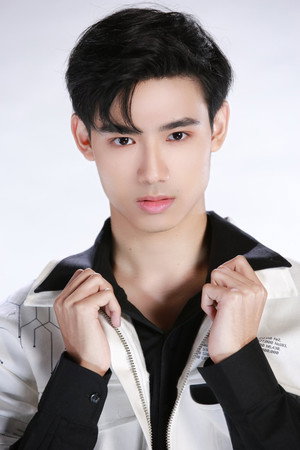 Son Ravisut Patipatvasin photo