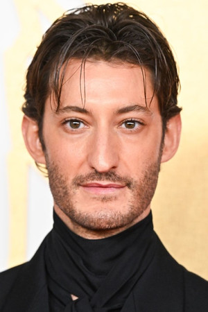 Photo of Pierre Niney from the Latest Netflix gallery