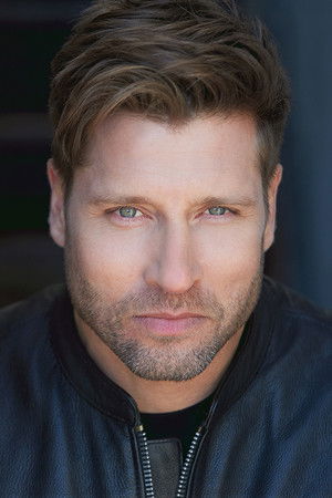 Damon Runyan photo