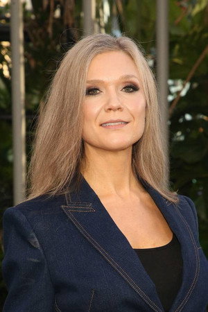 Ariana Richards photo