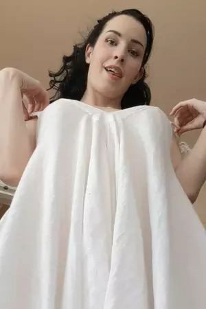 Photo of Aella Martin from the Latest Netflix gallery