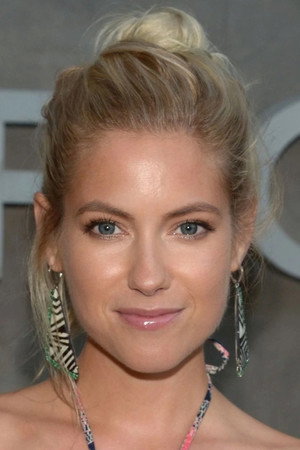 Laura Ramsey photo
