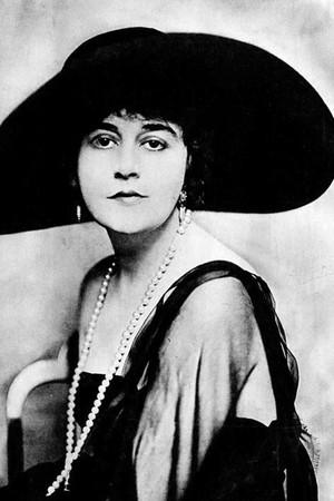 Virginia Pearson photo