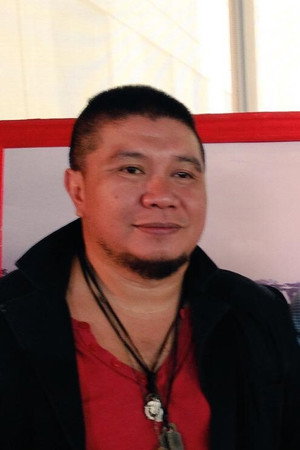 Photo of Richard Somes from the Latest Netflix gallery