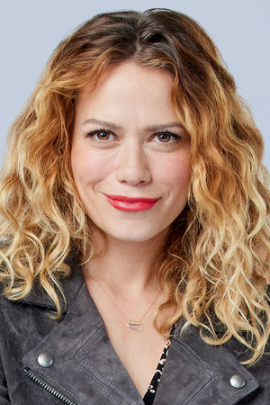 Bethany Joy Lenz photo