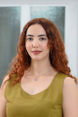 Photo of Paula Cury Melo from the Latest Netflix gallery