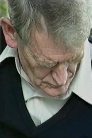 Photo of Derek Bailey from the Latest Netflix gallery