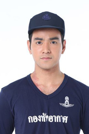 Navapaibool Sukwutthinanons photo