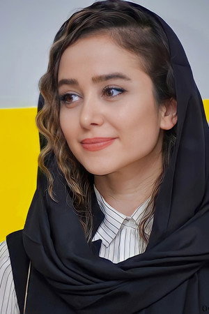 Elnaz Habibi photo