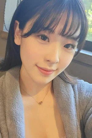 Photo of Anon Saneda from the Latest Netflix gallery