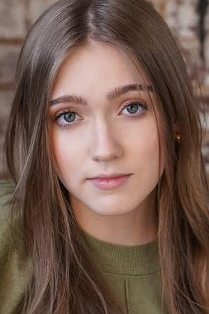 Photo of Amelia Oswald from the Latest Netflix gallery