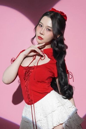 ปุยฝ้าย ชนิดาภา photo