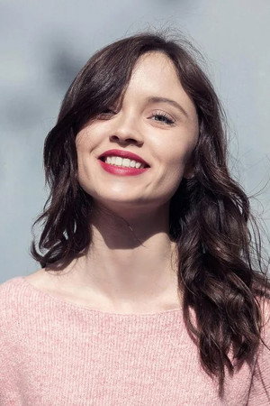 Photo of Marilyn Lima from the Latest Netflix gallery