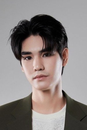 Photo of Thanat Wanattapong from the Latest Netflix gallery