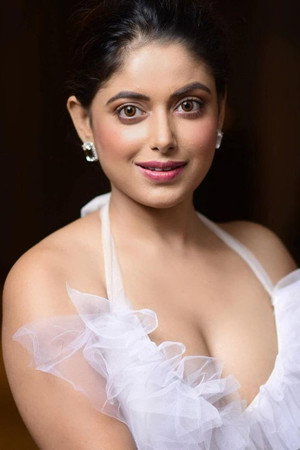Photo of Sneha Paul from the Latest Netflix gallery
