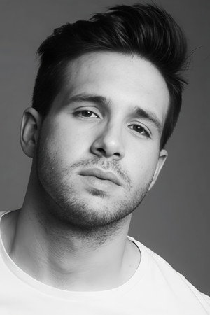 Damien Lauretta photo